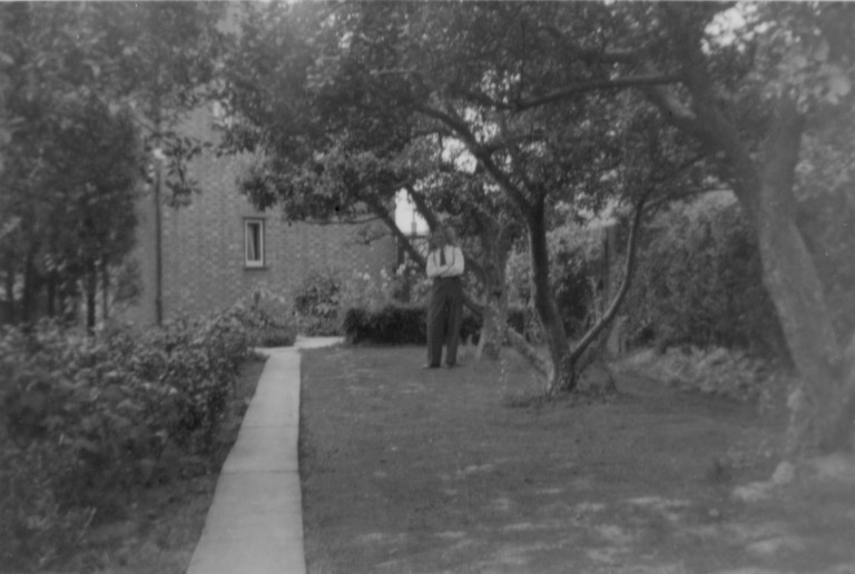 Gordon Fakes in his garden at 58 Natal Road, 1952.