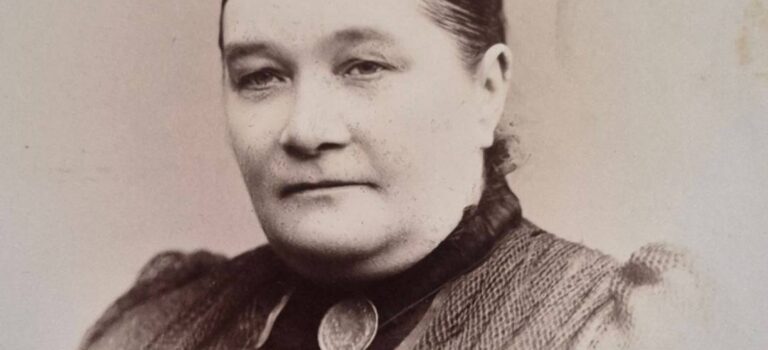A Very Superior Lady: The remarkable life and diaries of Annie Amos